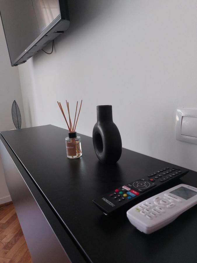 Eli'S Apartments -Ultracentral Near Palas Iasi Luaran gambar
