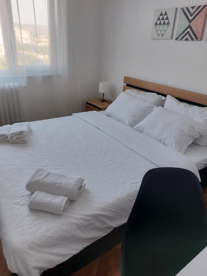 Eli'S Apartments -Ultracentral Near Palas Iasi Luaran gambar
