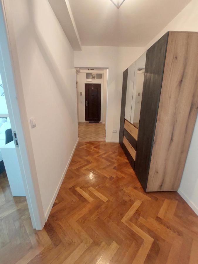 Eli'S Apartments -Ultracentral Near Palas Iasi Luaran gambar