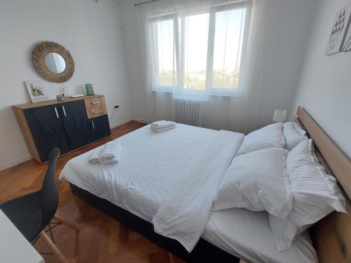 Eli'S Apartments -Ultracentral Near Palas Iasi Luaran gambar