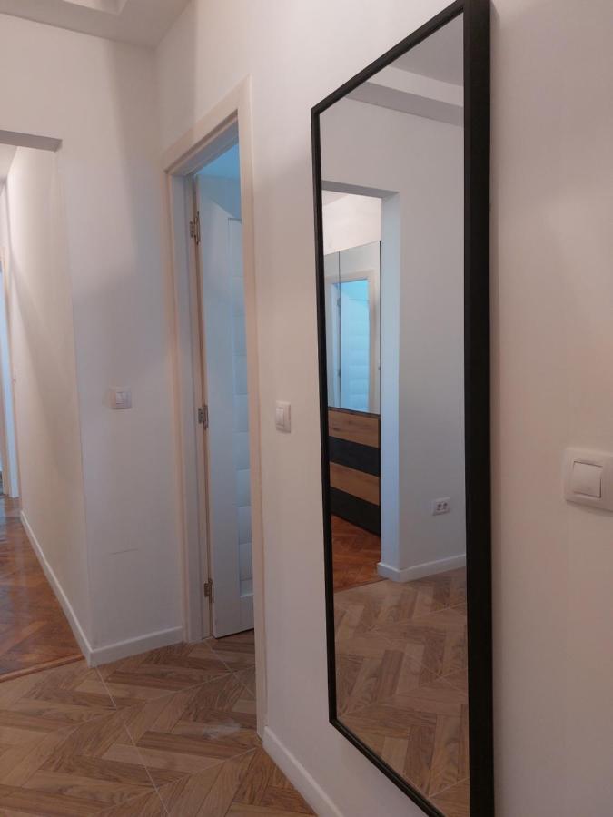 Eli'S Apartments -Ultracentral Near Palas Iasi Luaran gambar